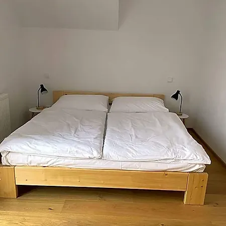Smrcka Деревянный коттедж *
