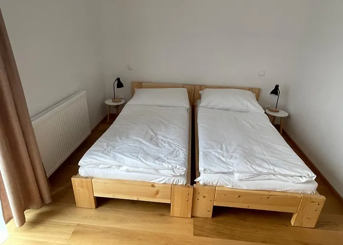 Smrcka Lodge